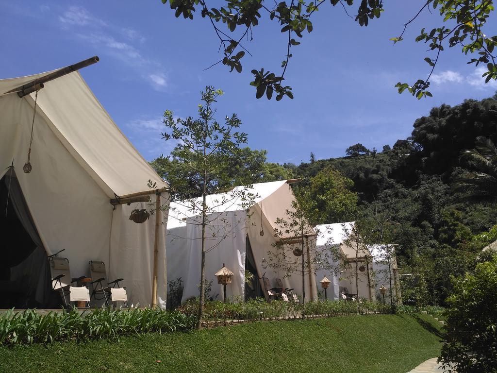 בנדונג Maribaya Glamping Tent מראה חיצוני תמונה